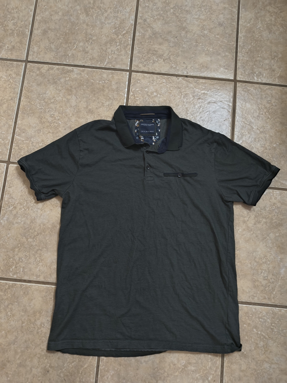 Denim & Flower Men's Green Polo with Contrast Collar